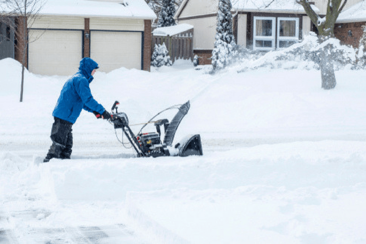 WHAT TO DO WITH YOUR SNOWBLOWER AFTER YOU ARE DONE USING IT 