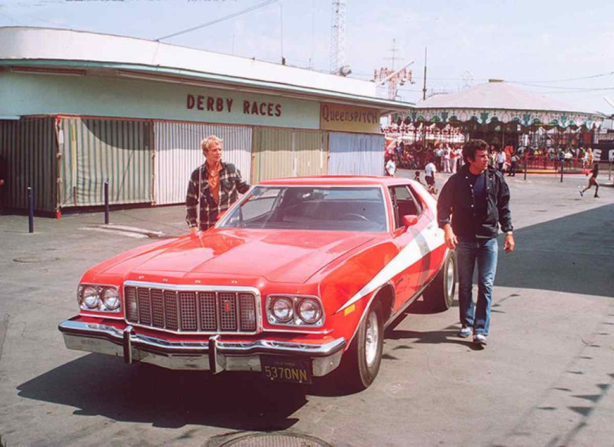 Hollywood Classics: Starsky & Hutch – 1975 Ford Gran Torino – Gold